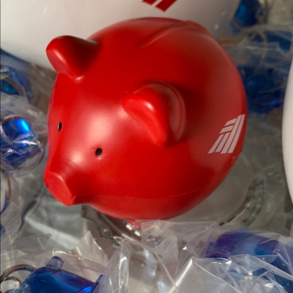 Bank of America Piggy Set - Banks, Key Chains & Squishball - Picture 6 of 8